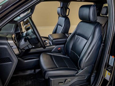 Used 2025 Ford F150 Lariat w/ Equipment Group 502A High image 30