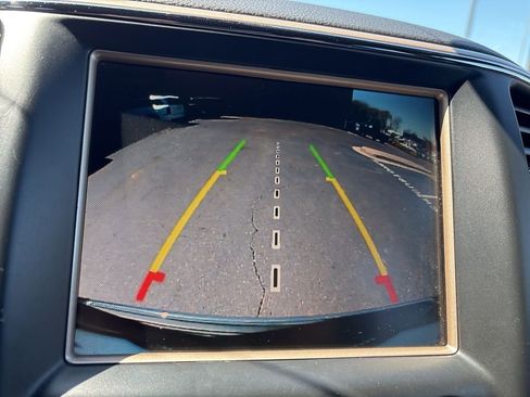 Used 2017 Jeep Grand Cherokee Limited w/ Trailer Tow Group IV image 21