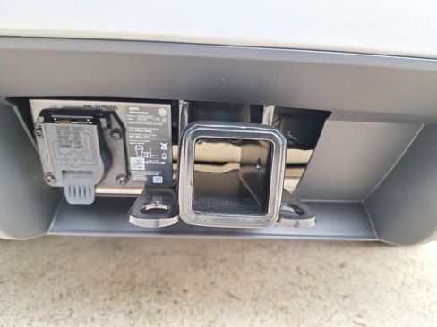 New 2026 Volkswagen Atlas Peak Edition image 29