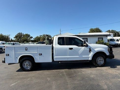 Used 2019 Ford F250 XL w/ XL Value Package image 5