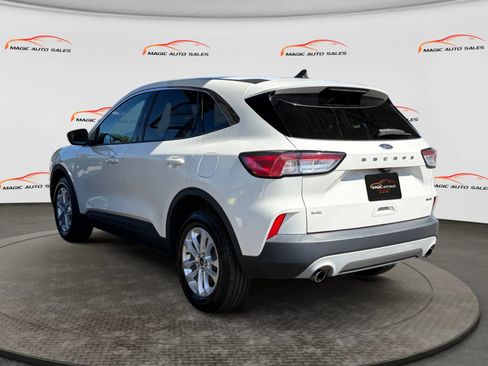 Used 2021 Ford Escape SE AWD/4WD image 8