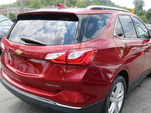 Used 2021 Chevrolet Equinox Premier FWD image 7