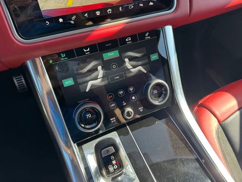 Used 2021 Land Rover Range Rover Sport HST image 39