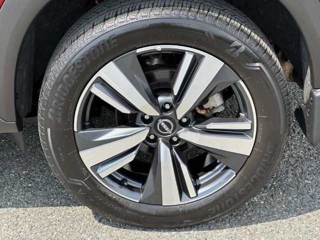 Used 2023 Nissan Rogue SL w/ SL Premium Package AWD/4WD image 10