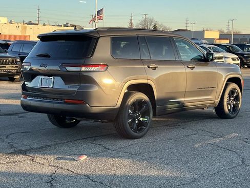 New 2025 Jeep Grand Cherokee L Limited w/ Black Appearance Package image 3