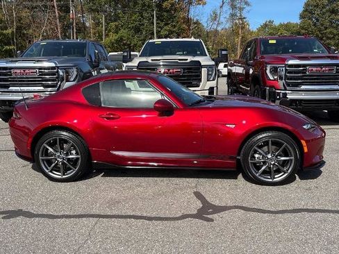 Used 2019 MAZDA MX-5 Miata RF Grand Touring image 5