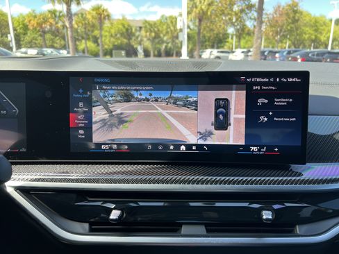 Used 2025 BMW X5 M60i w/ Climate Comfort Package image 25