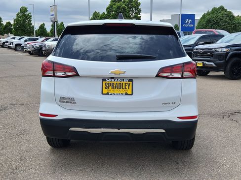 Used 2024 Chevrolet Equinox LT AWD/4WD image 16