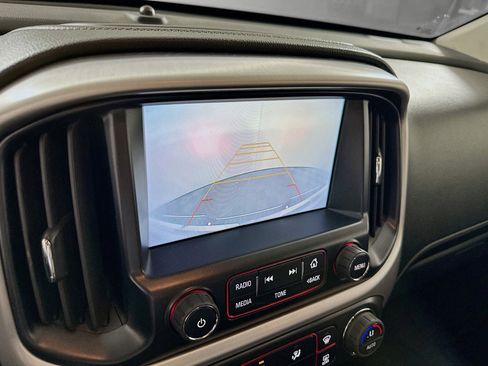 Used 2016 GMC Canyon SLT w/ Driver Alert Package image 22