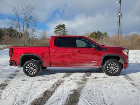 Used 2021 GMC Sierra 1500 AT4 w/ AT4 Value Package image 4
