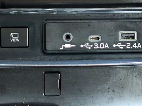 Certified 2025 Subaru Ascent Bronze Edition w/ Onyx Package image 25