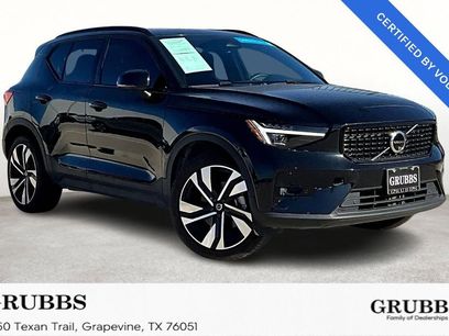 Certified 2024 Volvo XC40 B5 Ultimate w/ Protection Package Premier