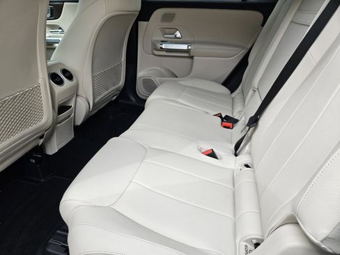 Certified 2026 Mercedes-Benz GLB 250 image 30