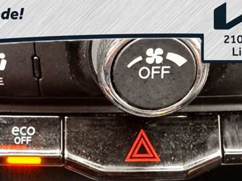 Used 2023 Dodge Durango GT AWD/4WD image 8