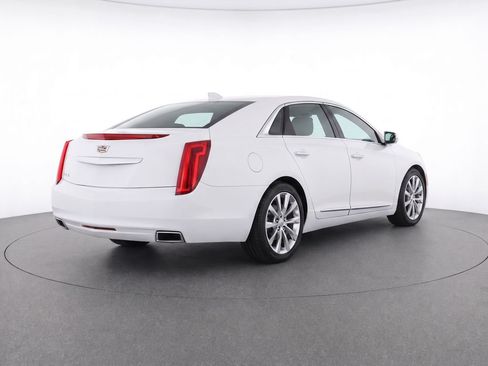 Used 2016 Cadillac XTS Luxury w/ Driver Awareness Package FWD image 4
