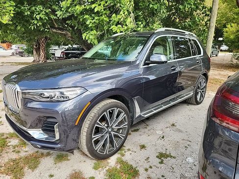 Used 2020 BMW X7 xDrive40i w/ Executive Package image 1
