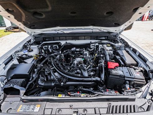 Used 2024 Ford Bronco Wildtrak AWD/4WD image 43