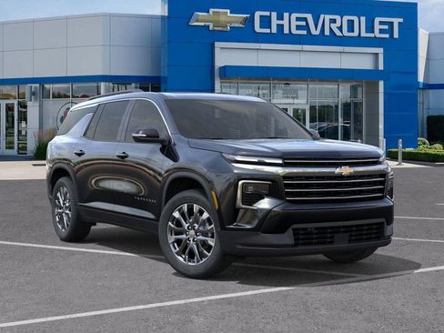 New 2026 Chevrolet Traverse LT w/ Sun and Wheel Package AWD/4WD image 7