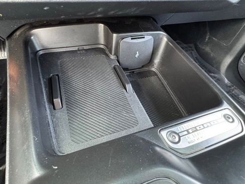 Used 2025 Ford Bronco Outer Banks AWD/4WD image 52