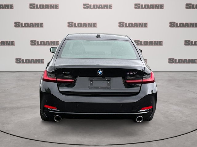 Used 2023 BMW 330i xDrive Sedan w/ Premium Package AWD/4WD image 4