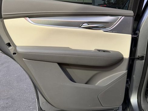 Used 2023 Cadillac XT5 Premium Luxury w/ Technology Package image 36