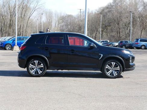 Used 2023 Mitsubishi Outlander Sport SE image 6