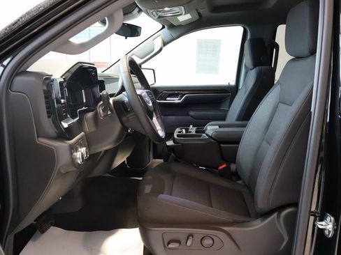 Used 2025 GMC Sierra 1500 Elevation image 12