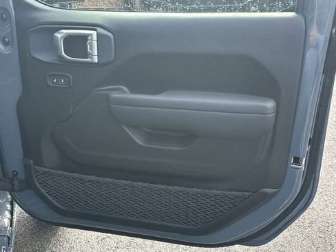 New 2026 Jeep Gladiator Sport image 14