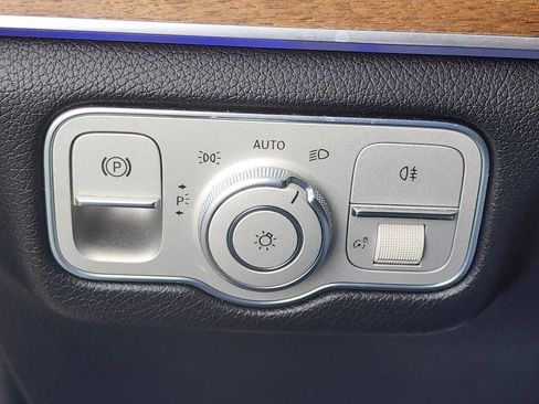 Used 2020 Mercedes-Benz GLS 450 4MATIC image 24