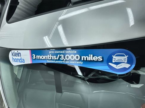 Used 2021 Subaru Outback Limited image 32