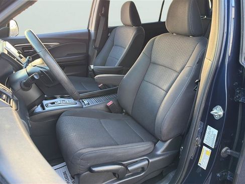 Used 2020 Honda Passport Sport image 12