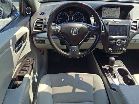 Used 2018 Acura RDX w/ Technology Package AWD/4WD image 11
