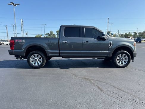 Used 2020 Ford F350 Platinum AWD/4WD image 9