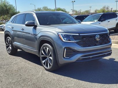 New 2025 Volkswagen Atlas Cross Sport SEL Premium R-Line
