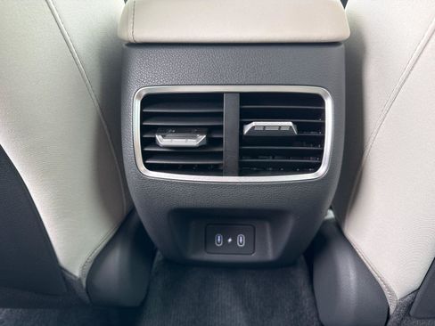 Used 2024 Hyundai Sonata SEL FWD image 25