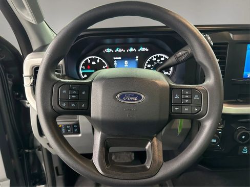 Used 2025 Ford F350 XLT w/ FX4 Off-Road Package AWD/4WD image 16