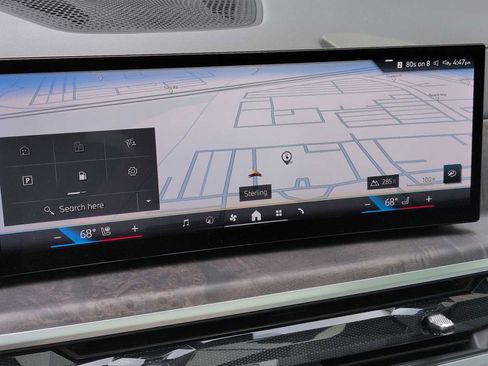 Used 2025 BMW X5 xDrive50e w/ Executive Package image 31