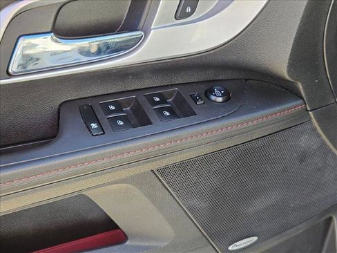 Used 2012 Chevrolet Equinox LTZ image 9