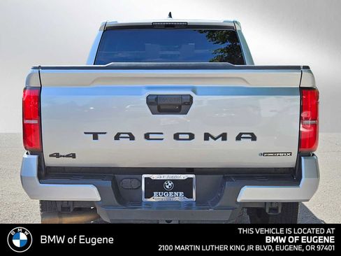 Used 2024 Toyota Tacoma TRD Off-Road AWD/4WD image 4
