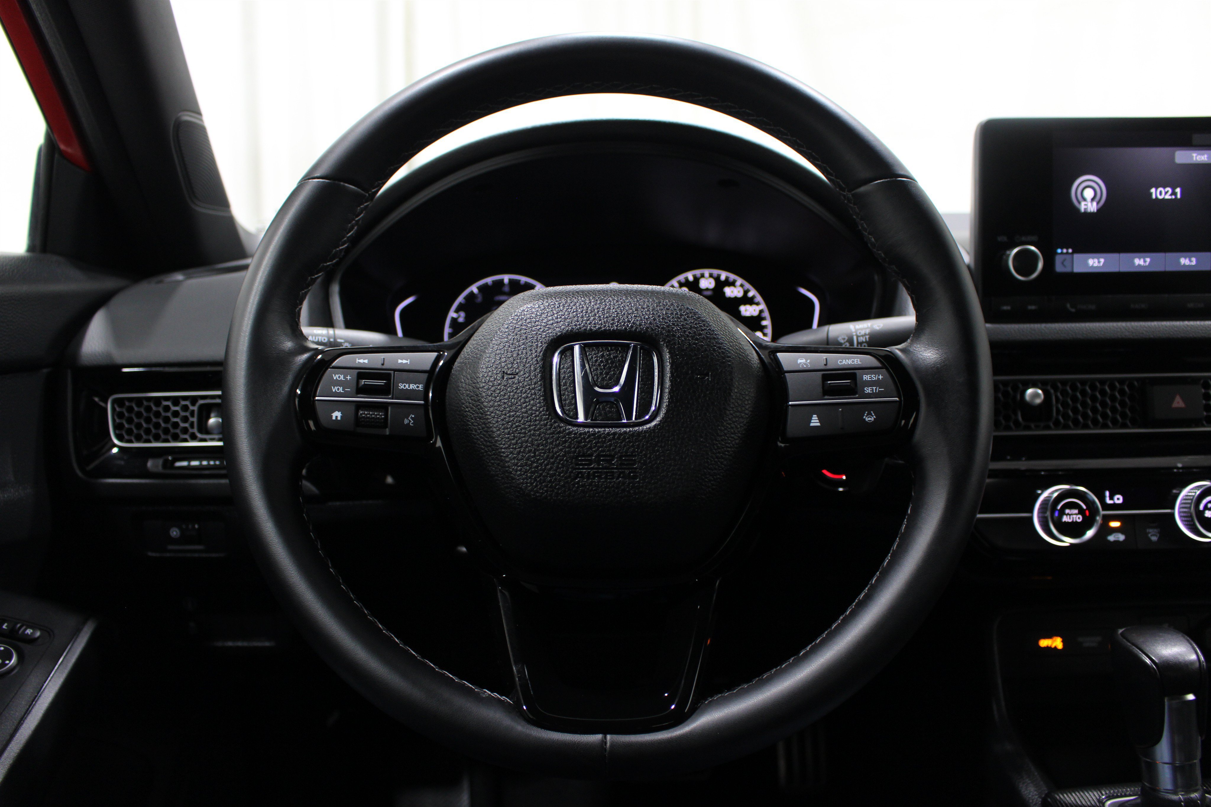 Used 2023 Honda Civic Sport image 11