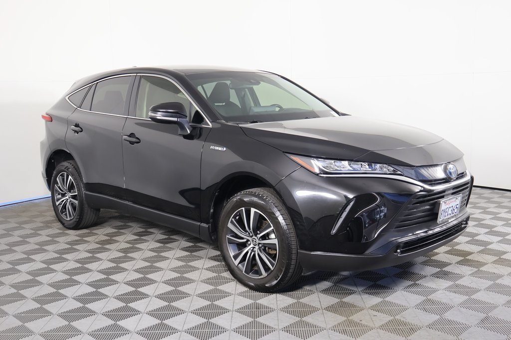 Used 2021 Toyota Venza LE w/ Carpet Mat Package (TMS) AWD/4WD image 3