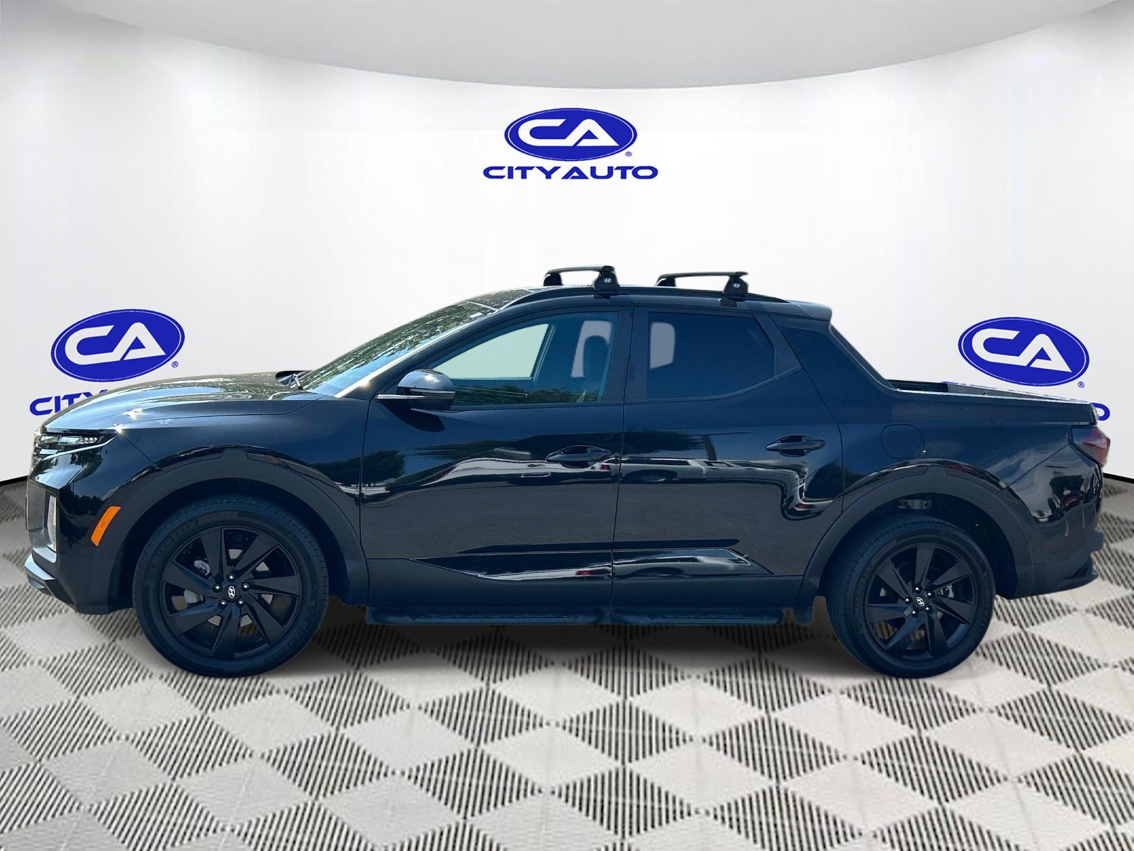 Used 2023 Hyundai Santa Cruz Night AWD/4WD image 7