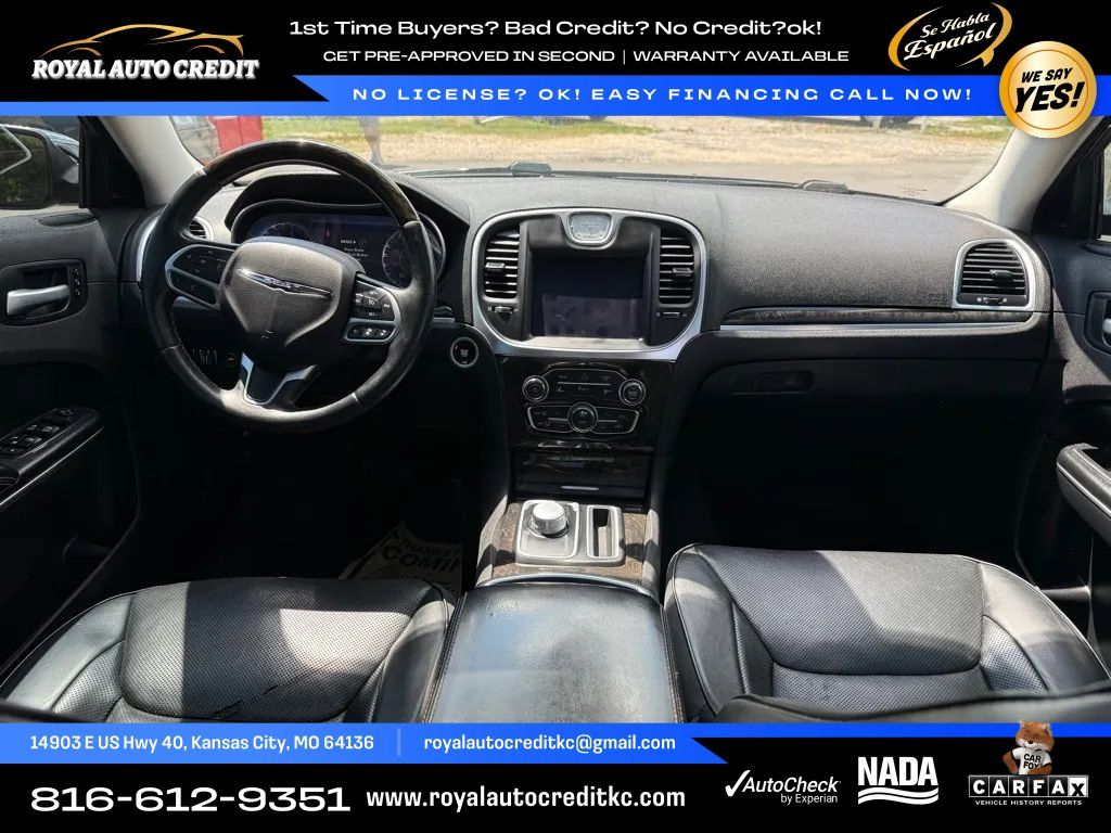 Used 2017 Chrysler 300 C w/ Safetytec Plus Group AWD/4WD image 7