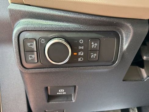 Used 2021 Ford Bronco Wildtrak AWD/4WD image 14