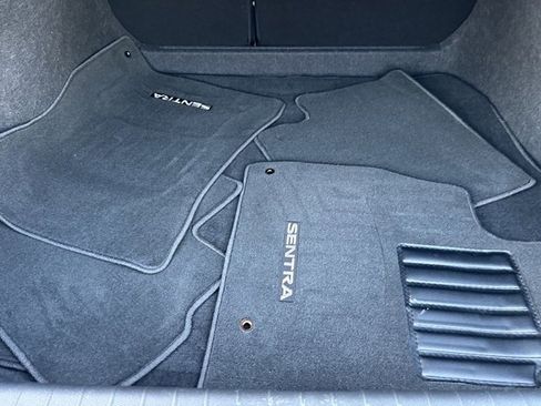 Certified 2023 Nissan Sentra SR w/ Midnight Edition Package image 17