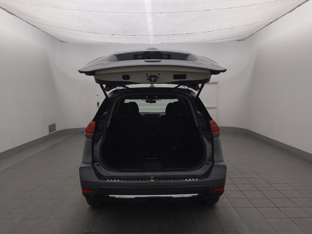 Used 2018 Nissan Rogue SV FWD image 29