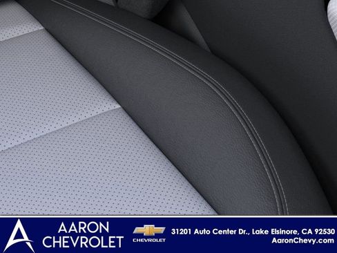 New 2026 Chevrolet Equinox EV LT image 21