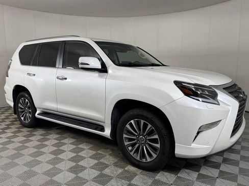 Used 2022 Lexus GX 460 Luxury w/ Accessory Package AWD/4WD image 6