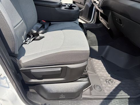 Used 2023 RAM 2500 Big Horn w/ Level 1 Equipment Group image 25