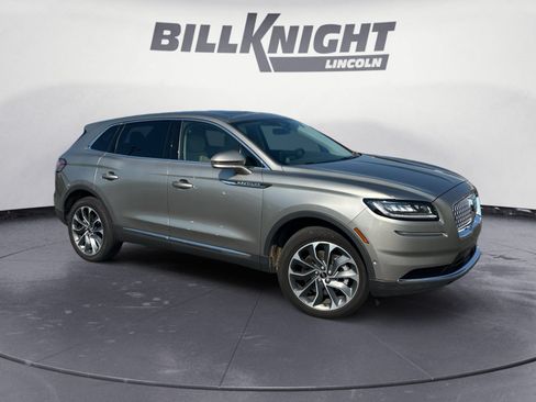 Used 2023 Lincoln Nautilus Reserve w/ Equipment Group 201A FWD image 7